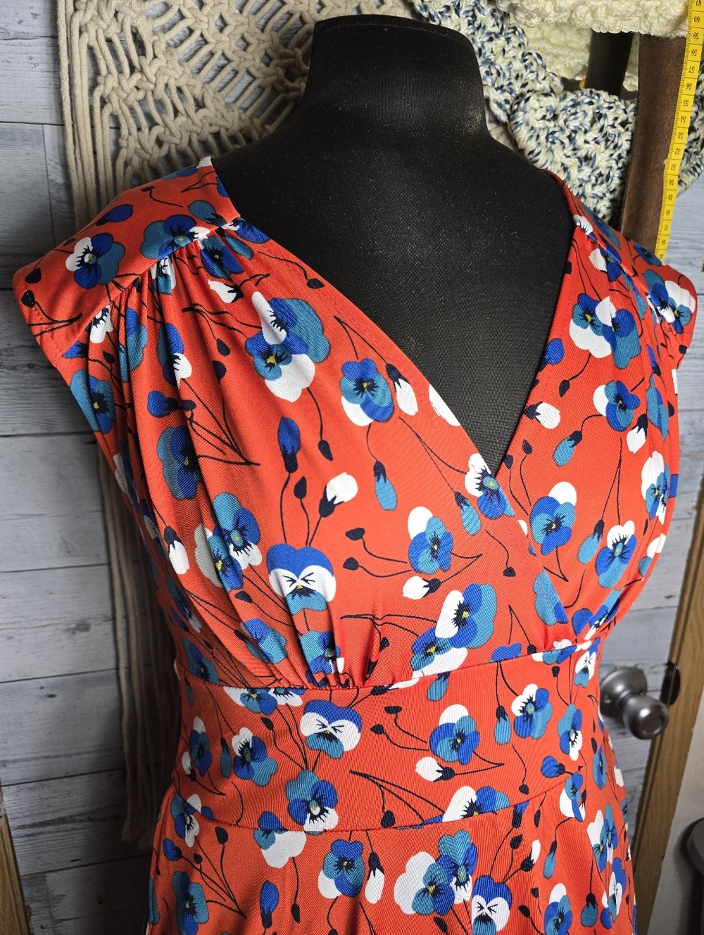 Karina Nora Dress Floral V-Neck Red Fit & Flare Modern Cottagecore Boho Chic - Picture 2 of 6